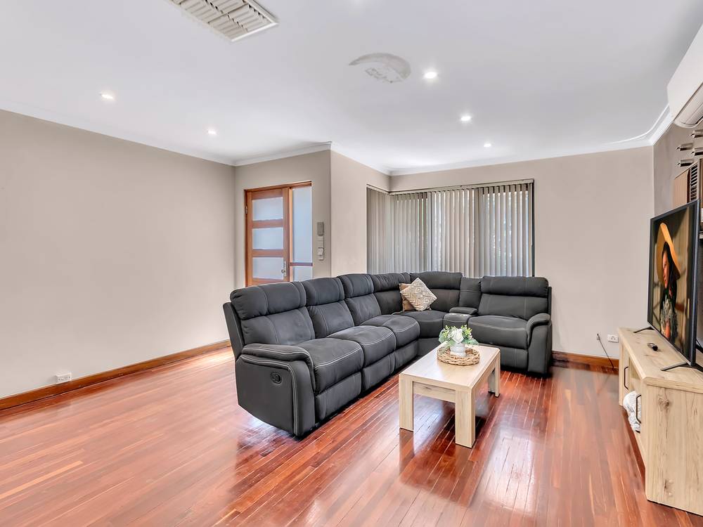 543 Kalamunda Road, HIGH WYCOMBE, WA 6057