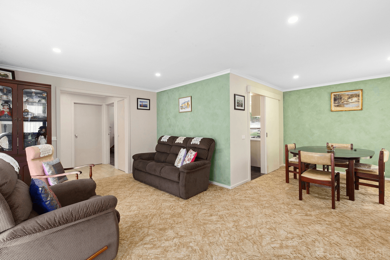 14 Sapphire Avenue, Boronia, VIC 3155