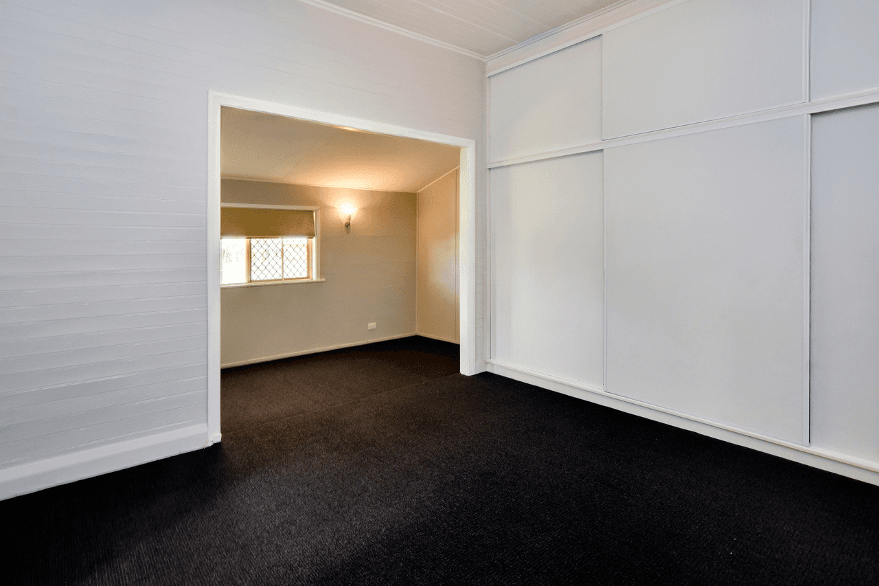 32 Manners Street, TENTERFIELD, NSW 2372