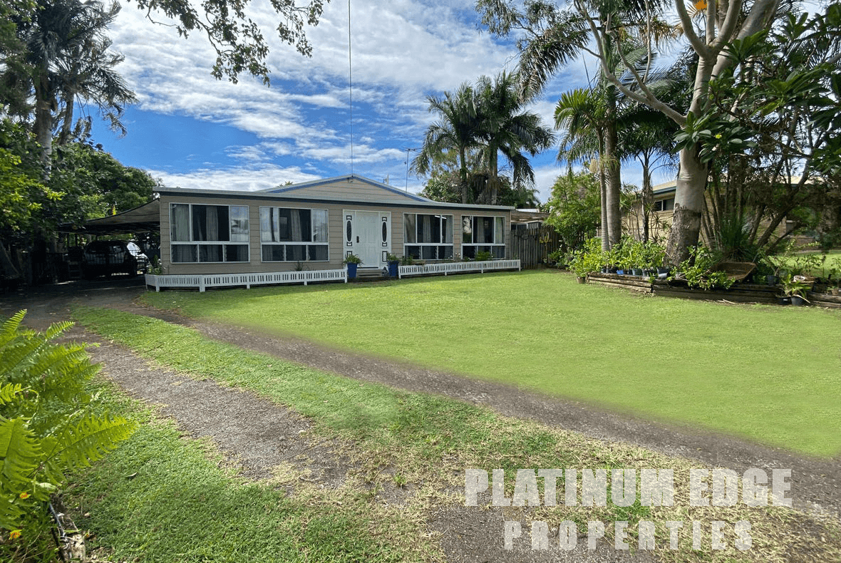 24 Campbell St, Campwin Beach, QLD 4737