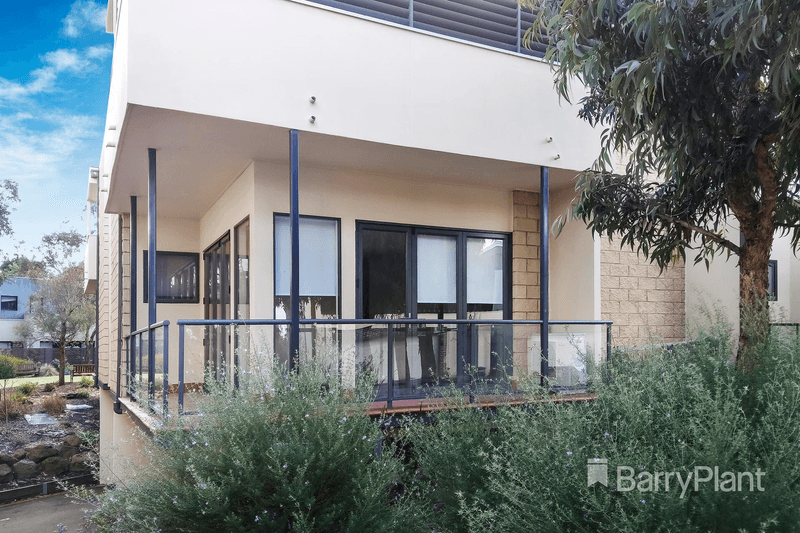 2/28 Diamond Boulevard, Greensborough, VIC 3088