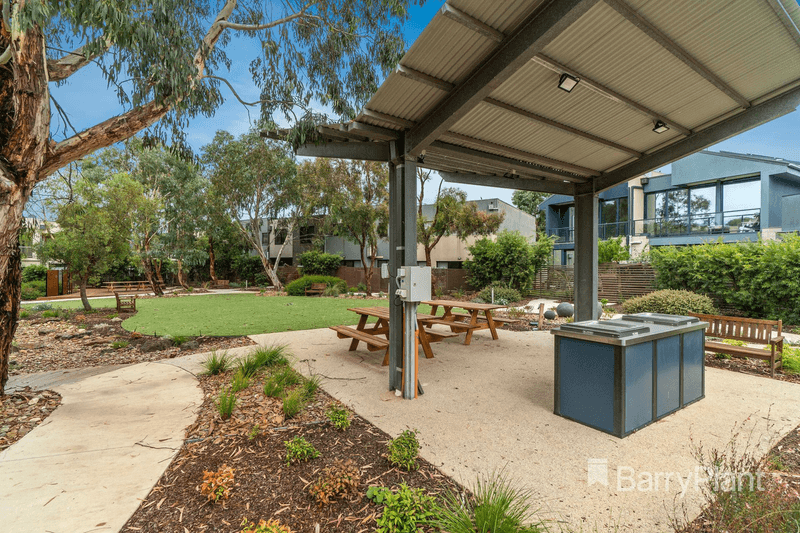 2/28 Diamond Boulevard, Greensborough, VIC 3088