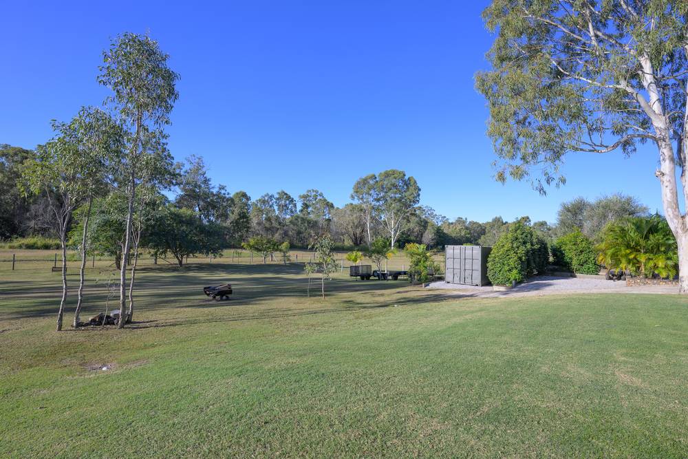 42 Swagman Drive, BENARABY, QLD 4680