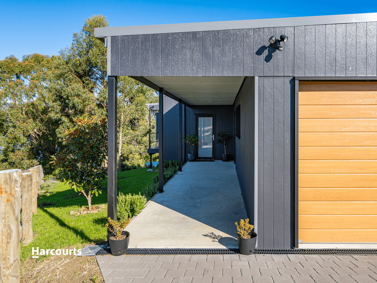 18 Chapel Lane, DOVER, TAS 7117