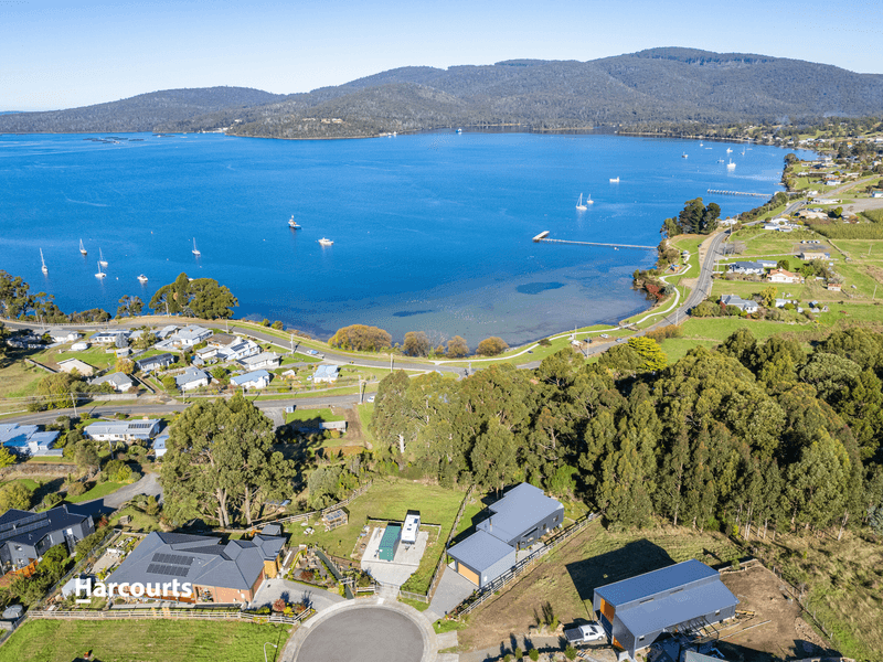 18 Chapel Lane, DOVER, TAS 7117