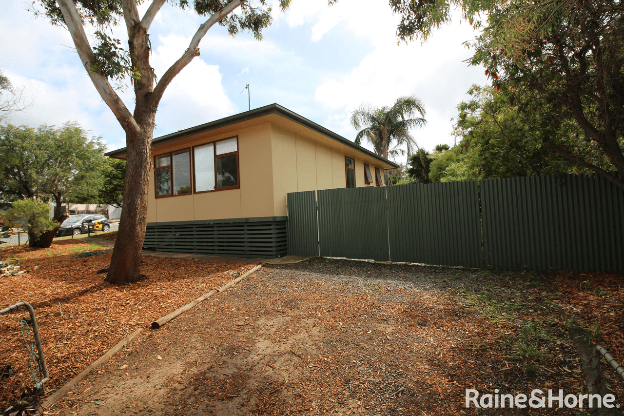 9 Ikaros Street, PORT LINCOLN, SA 5606