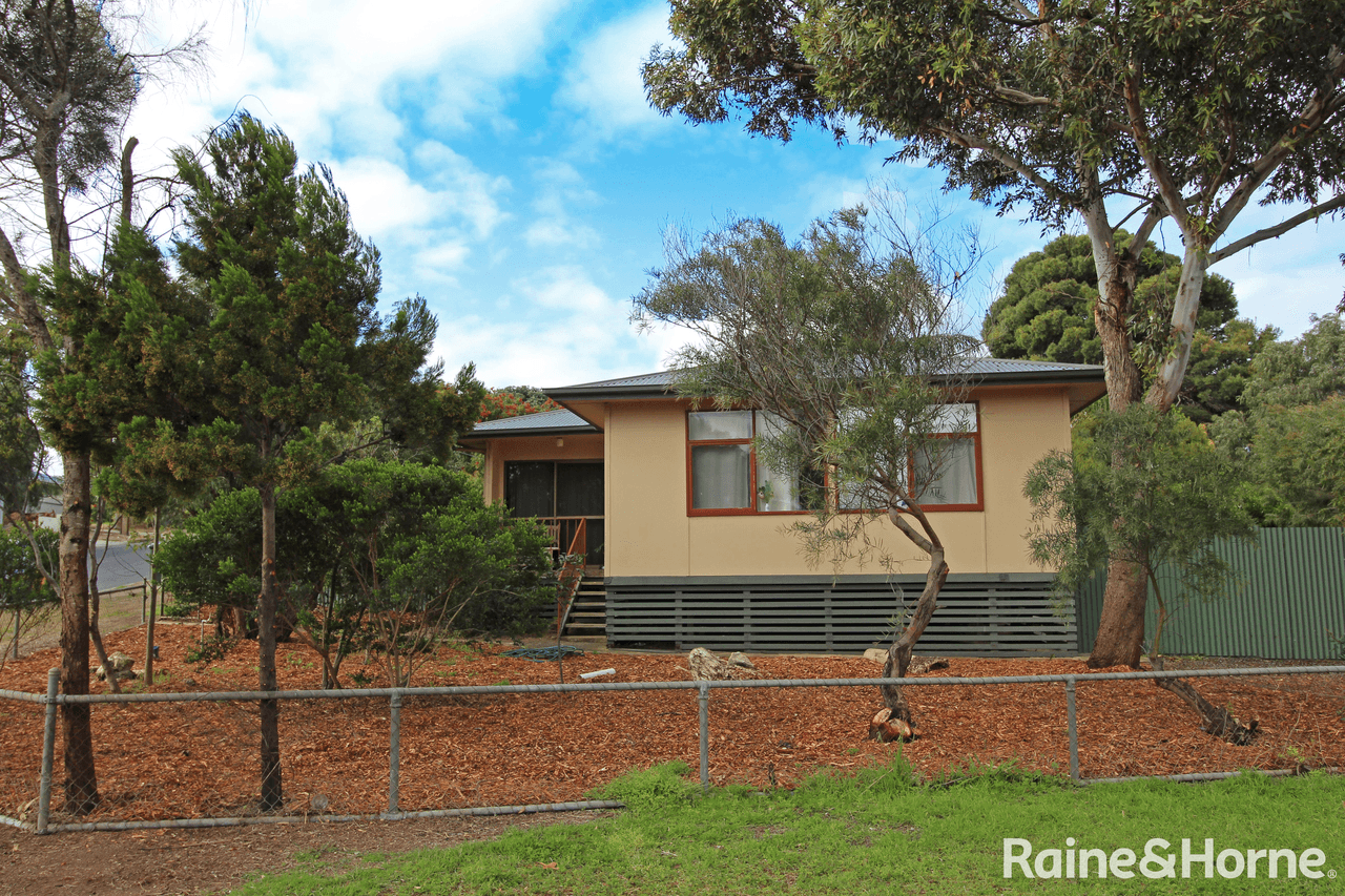 9 Ikaros Street, PORT LINCOLN, SA 5606