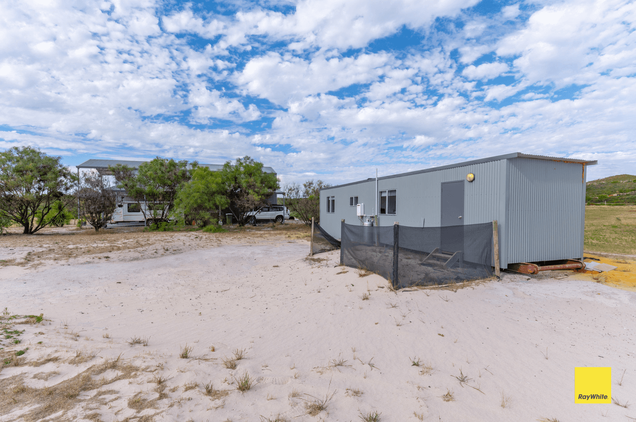 282 SEAVIEW Drive, KARAKIN, WA 6044