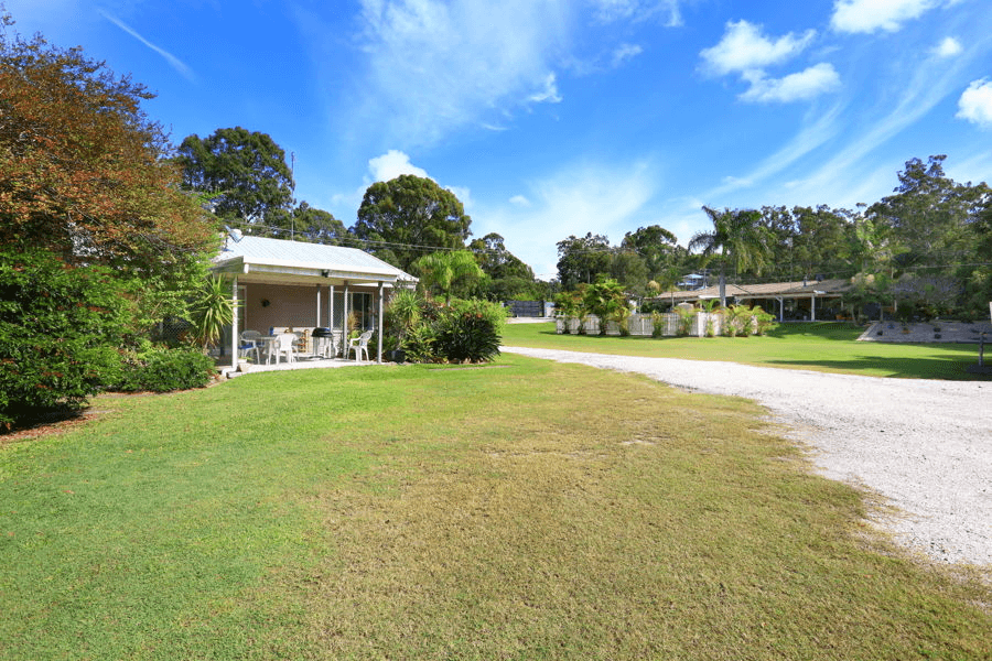 38 Woodlands Way, PARKWOOD, QLD 4214