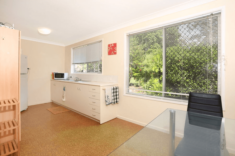 38 Woodlands Way, PARKWOOD, QLD 4214