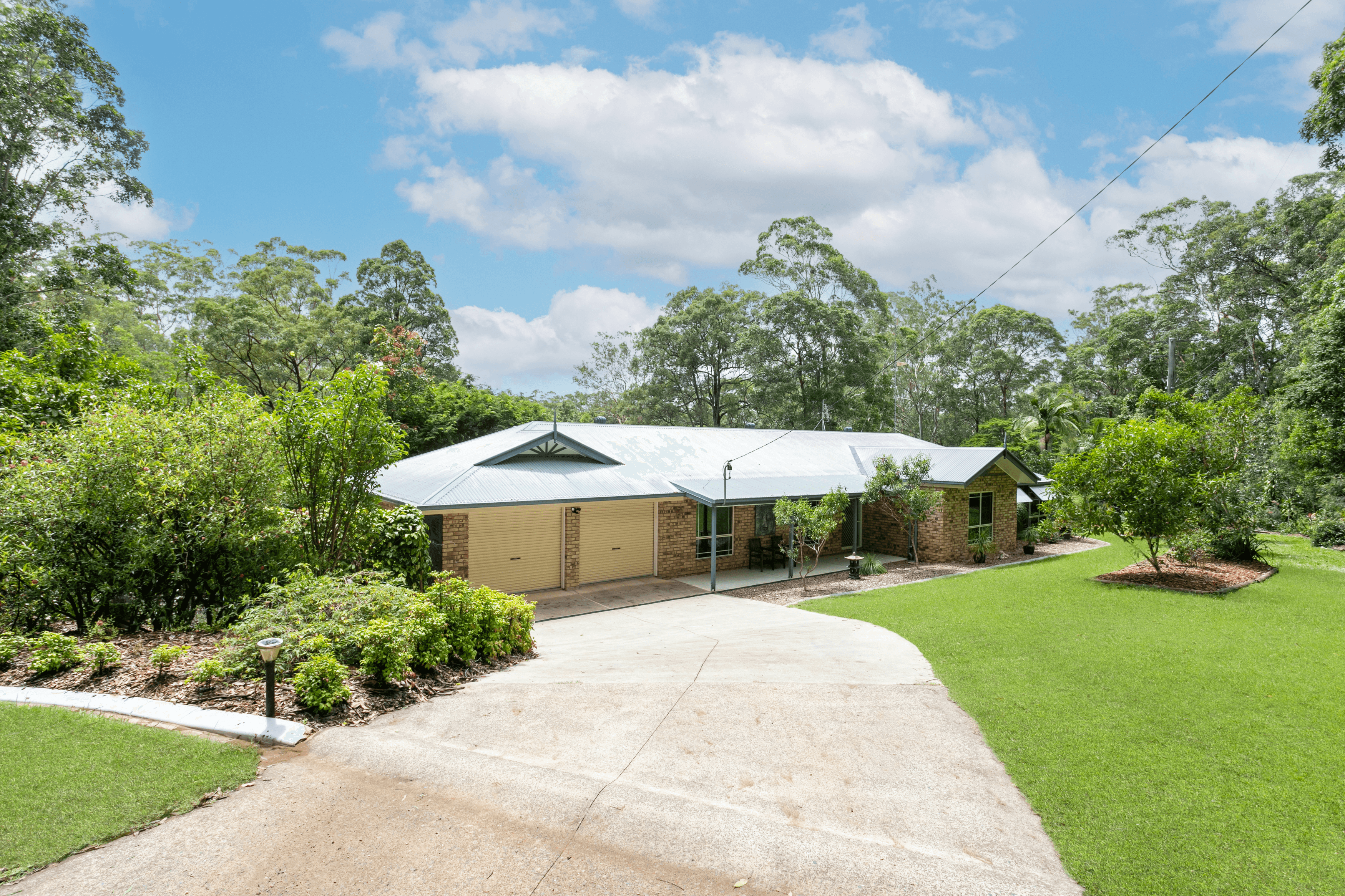 132 Black Pinch Road, POMONA, QLD 4568