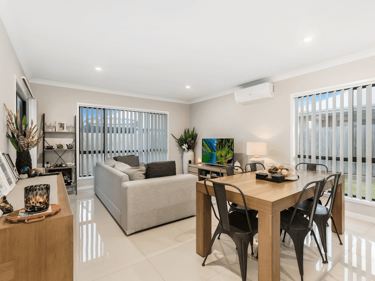 13 Lee Street, PIMPAMA, QLD 4209