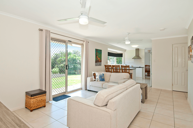 86-88 Carrigan Way, GLENEAGLE, QLD 4285