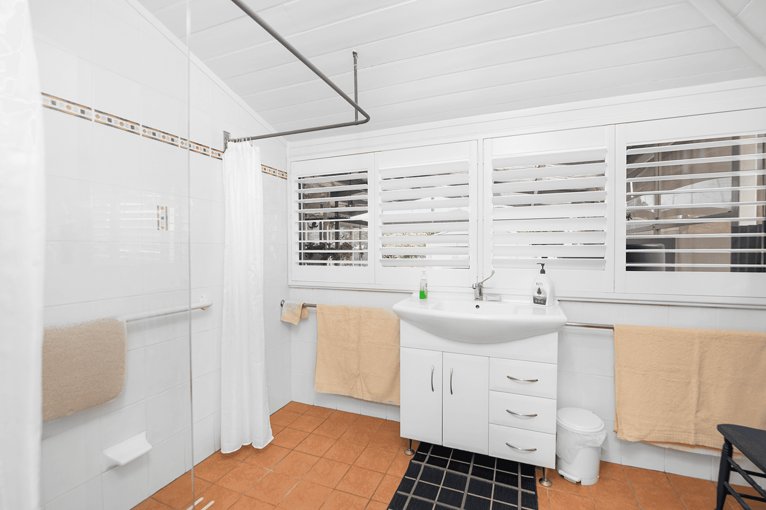 26 Alpha Road, Woy Woy, NSW 2256