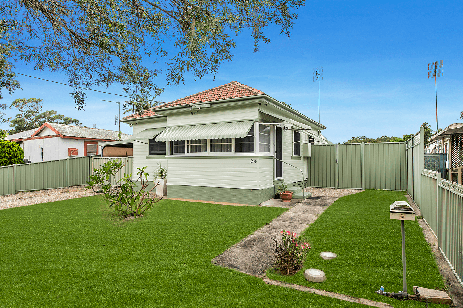 26 Alpha Road, Woy Woy, NSW 2256