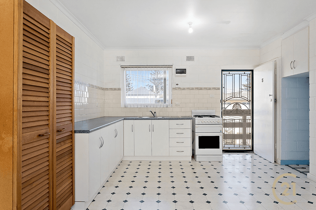 5/10 Albert Street, Semaphore, SA 5019