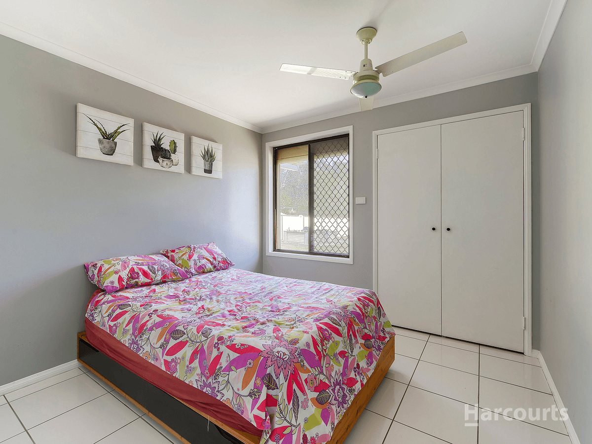 1 Hinkler Street, MORAYFIELD, QLD 4506