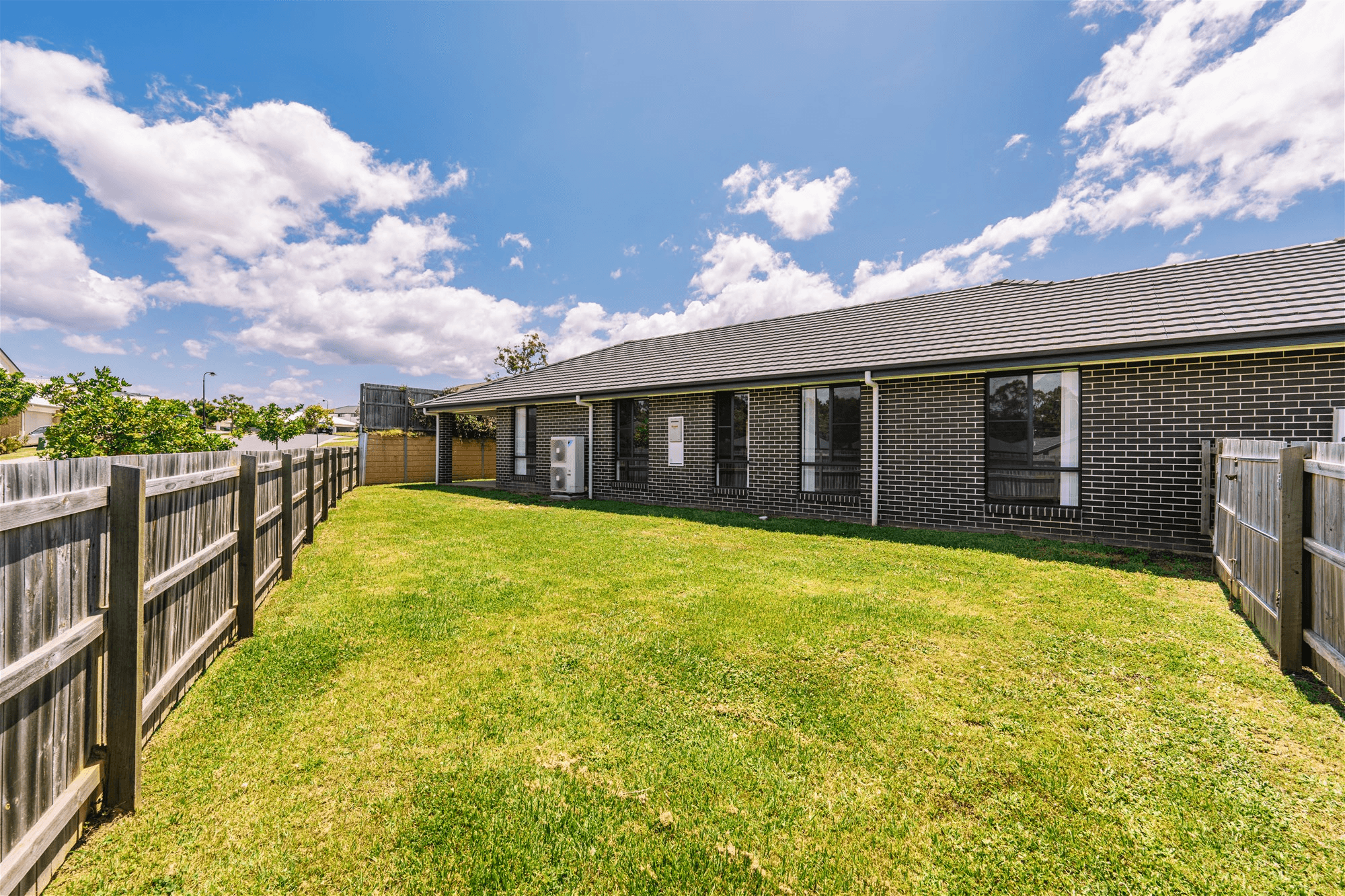 20 Jones, COOMERA, QLD 4209