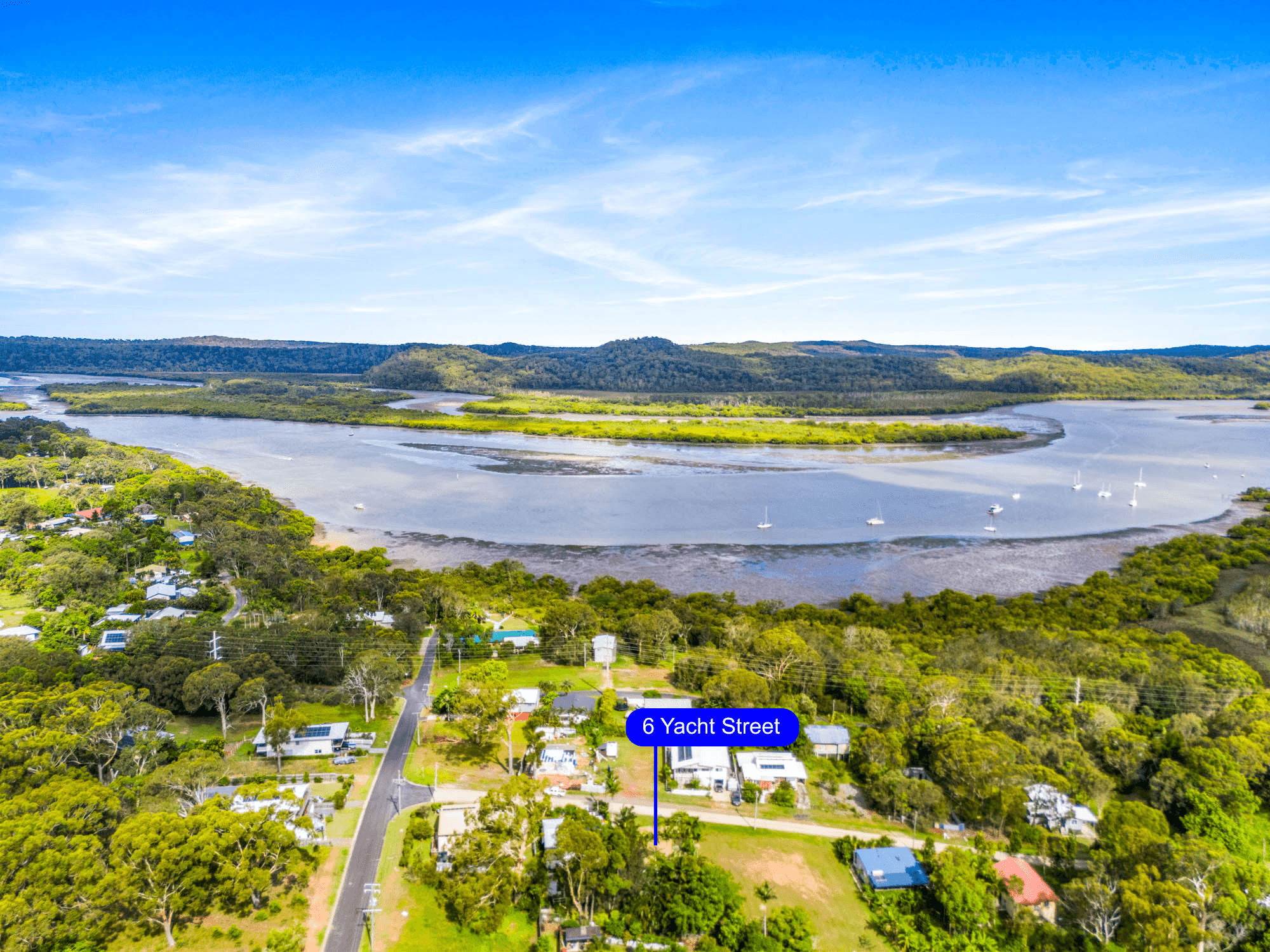 6 Yacht Street, RUSSELL ISLAND, QLD 4184