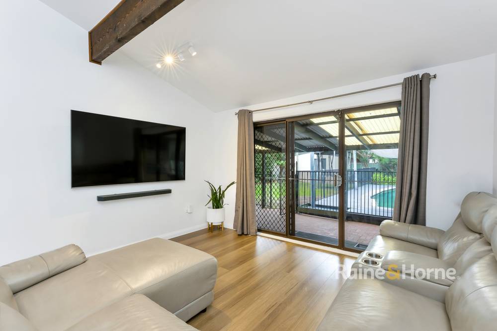 52 Dunban Road, WOY WOY, NSW 2256