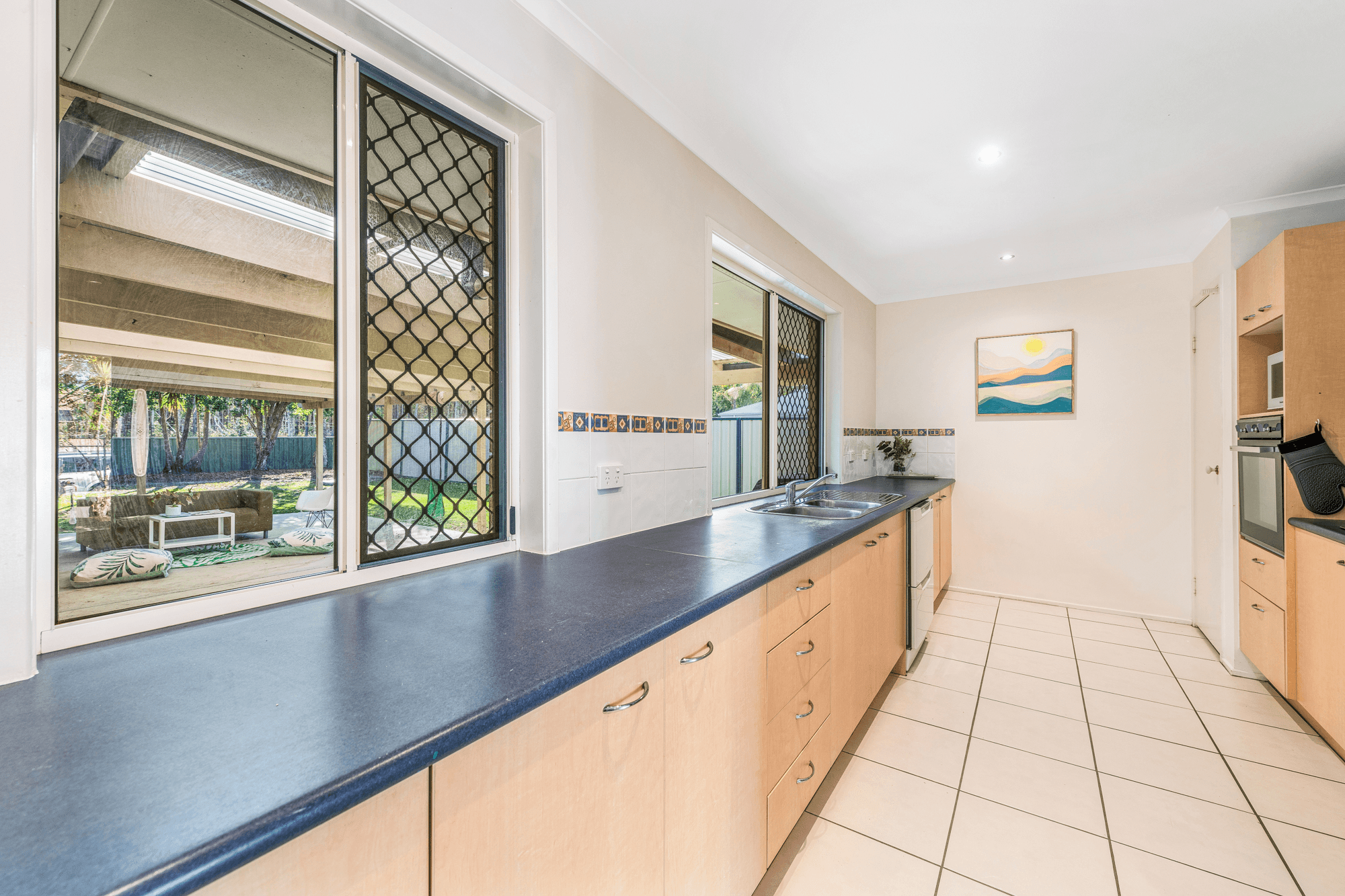 18 Gowen Drive, LANDSBOROUGH, QLD 4550