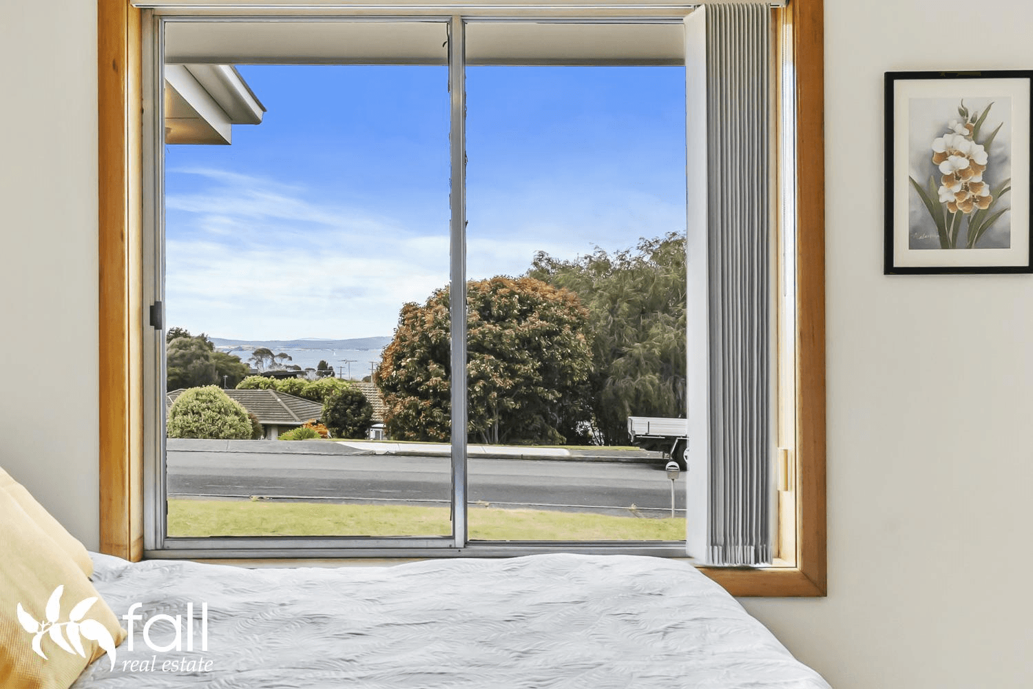 2 Calder Crescent, BLACKMANS BAY, TAS 7052