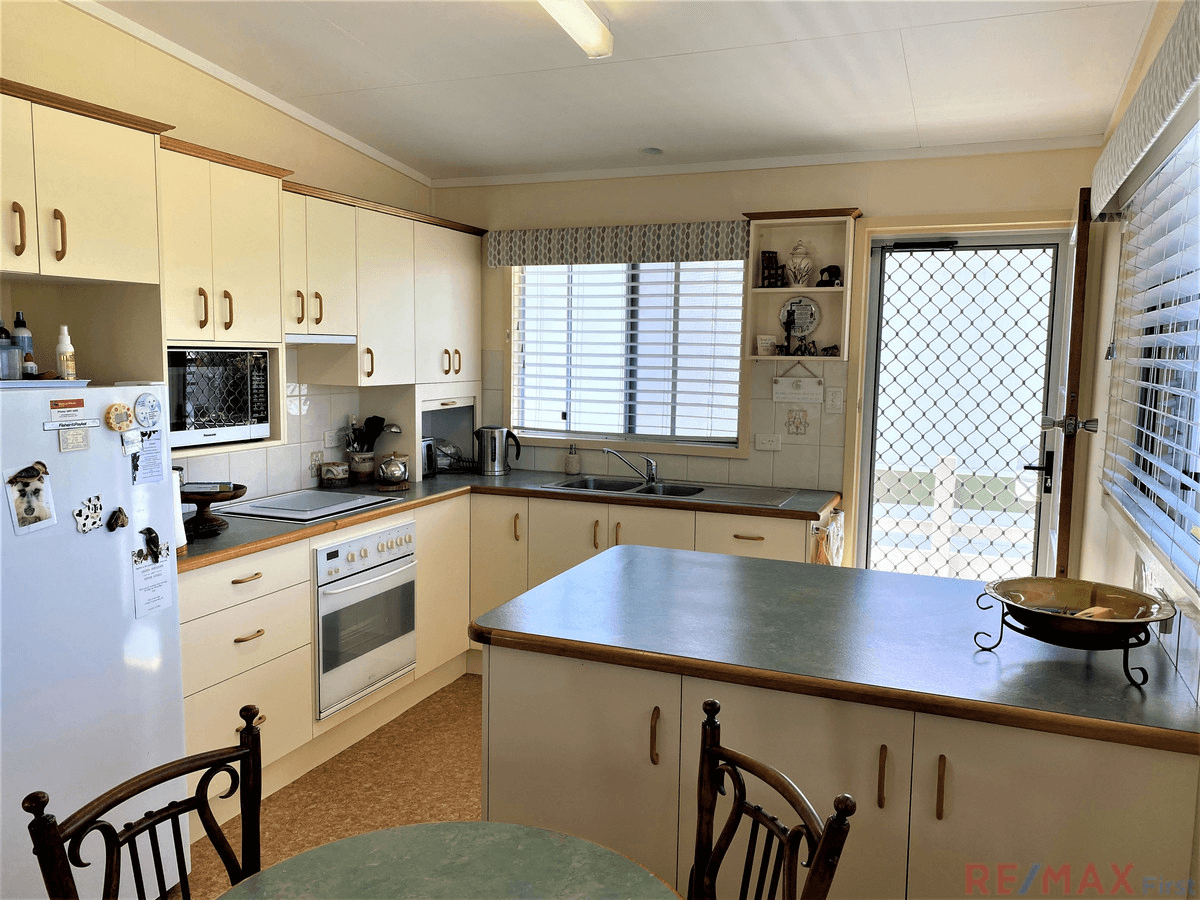 136 Westminster Avenue, Golden Beach, QLD 4551