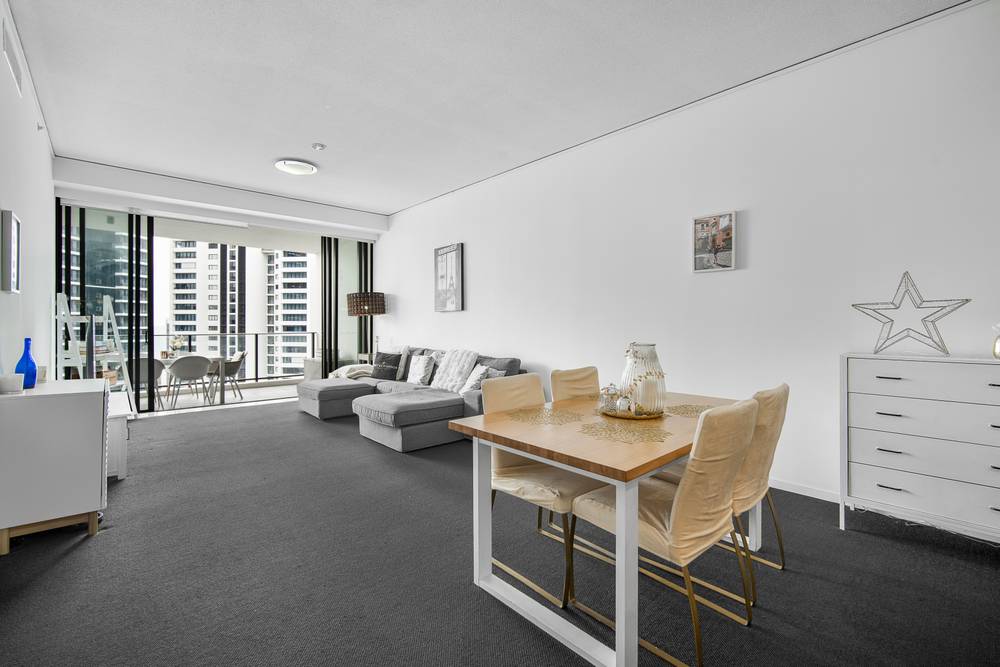 2403/22 Surf Parade, BROADBEACH, QLD 4218