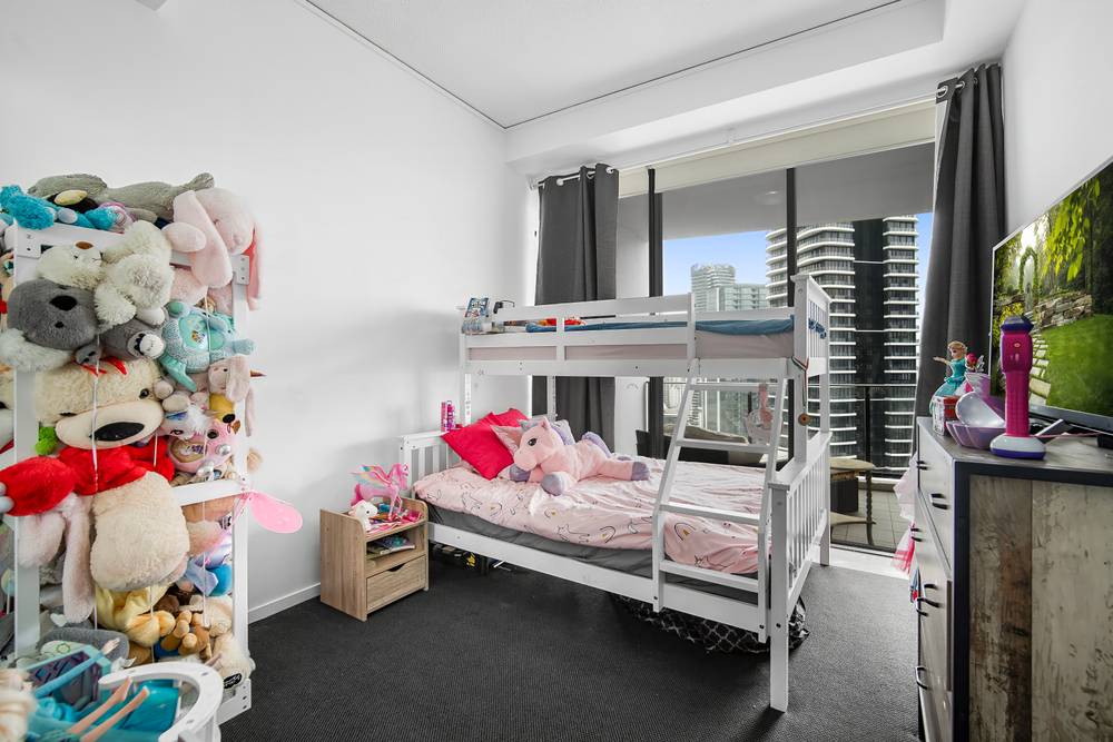 2403/22 Surf Parade, BROADBEACH, QLD 4218