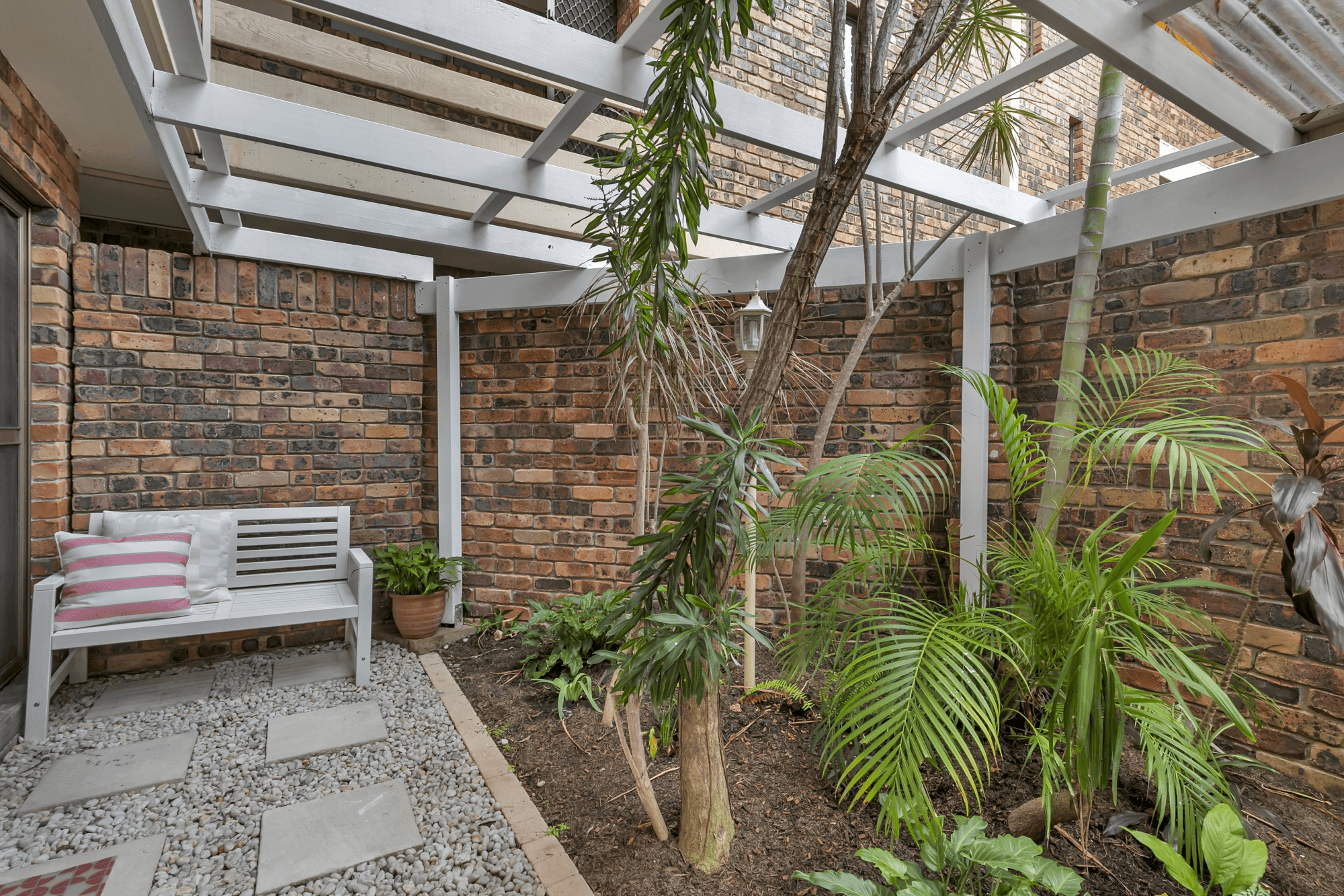 1/44 Miskin Street, TOOWONG, QLD 4066