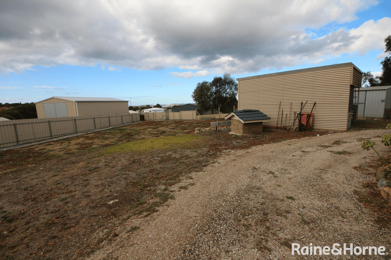 84 Kurara Road, PORT LINCOLN, SA 5606