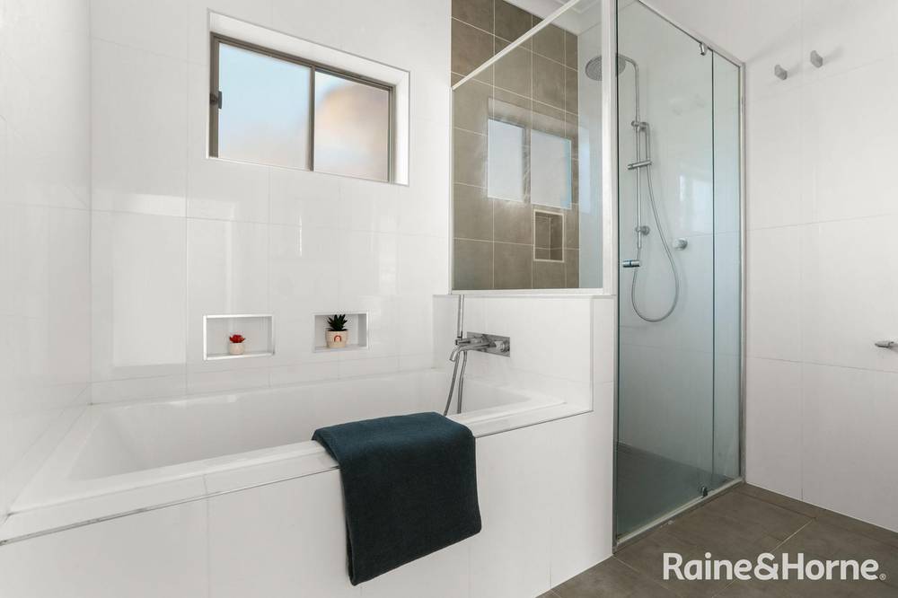 96 Boundary Road, MORTDALE, NSW 2223