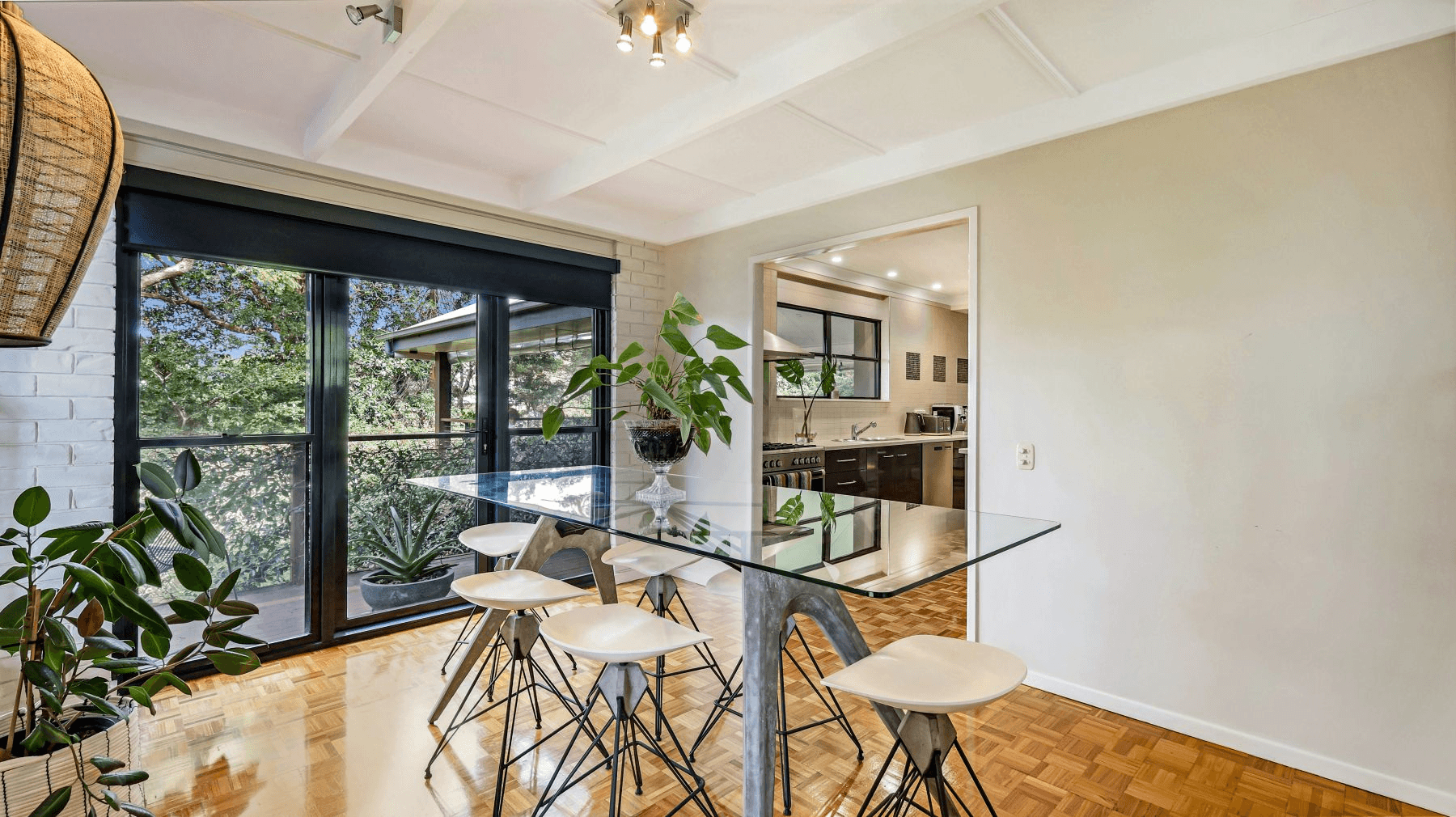 6 Fletcher Street, EAST TOOWOOMBA, QLD 4350