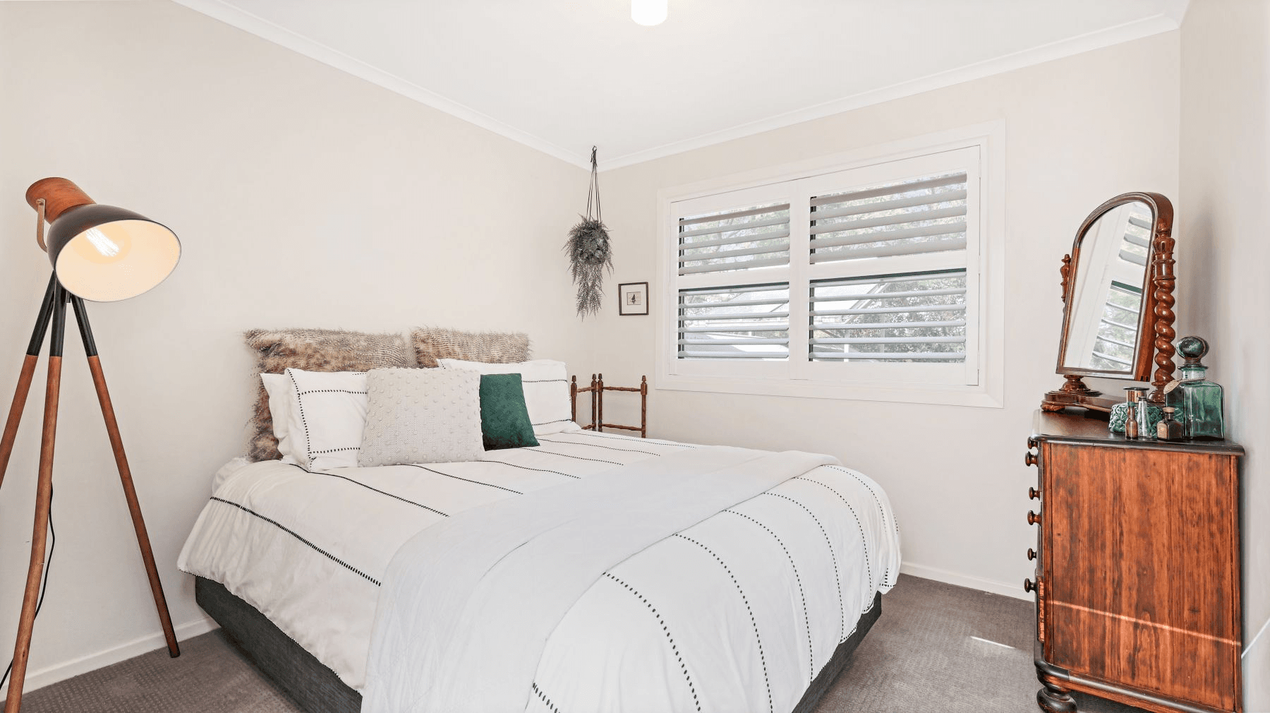 6 Fletcher Street, EAST TOOWOOMBA, QLD 4350