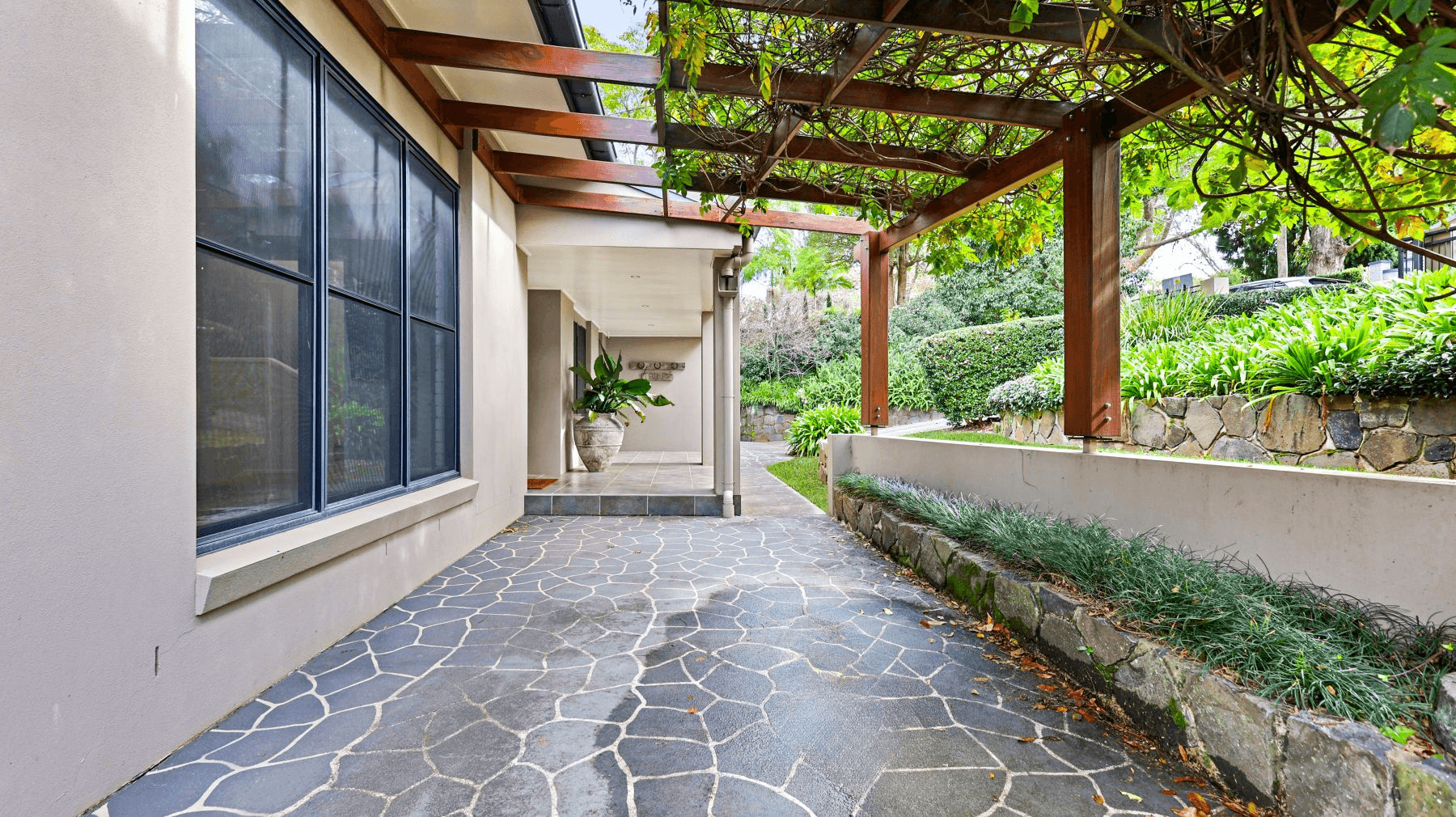 6 Fletcher Street, EAST TOOWOOMBA, QLD 4350