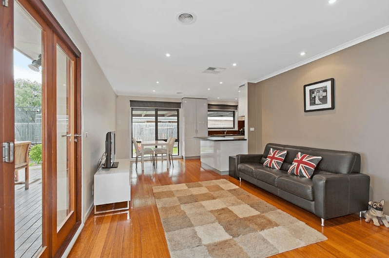 120  Howard Road, DINGLEY VILLAGE, VIC 3172