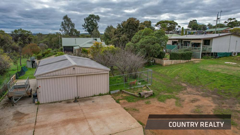 1 Harcourt Street, Toodyay, WA 6566
