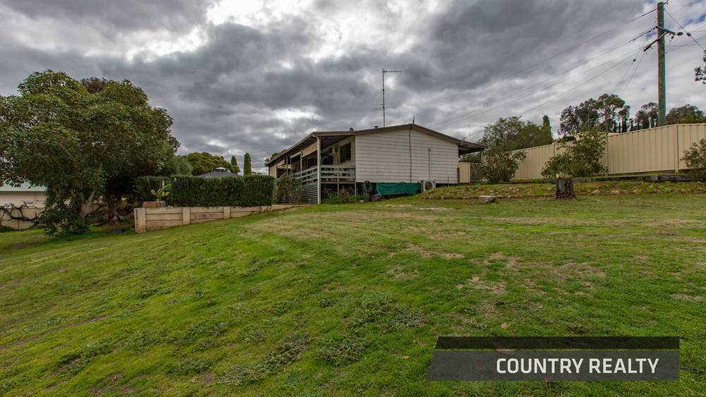 1 Harcourt Street, Toodyay, WA 6566