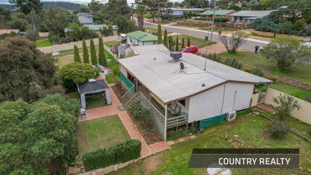 1 Harcourt Street, Toodyay, WA 6566