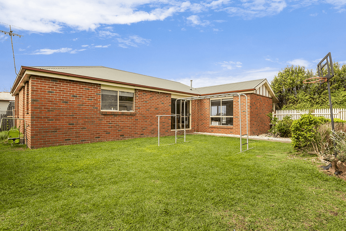 10 Henry Street, WARRNAMBOOL, VIC 3280