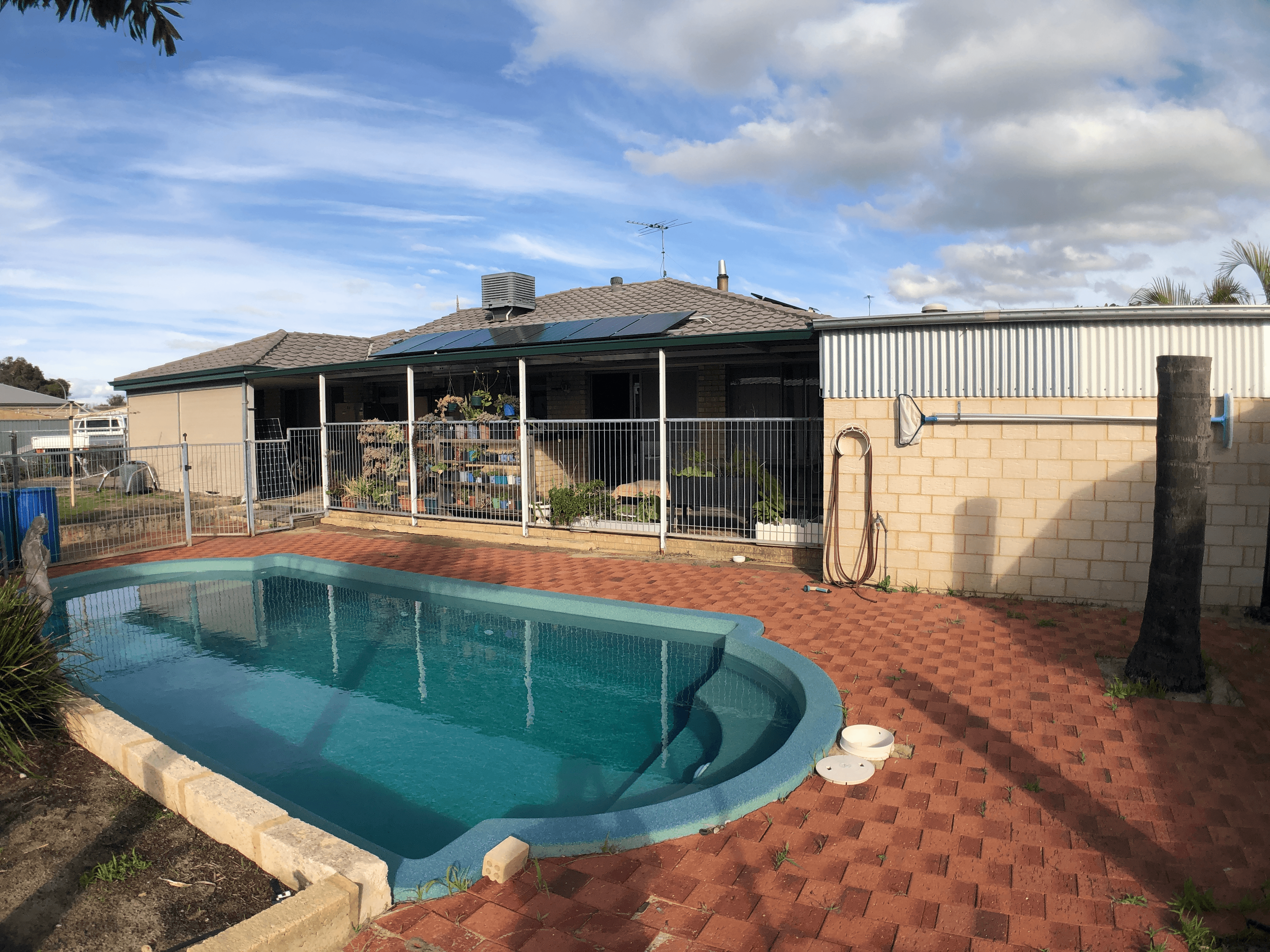 8 Lakes Close, SOUTH YUNDERUP, WA 6208