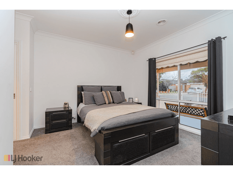 1 Mulberry Pass, CRAIGIEBURN, VIC 3064