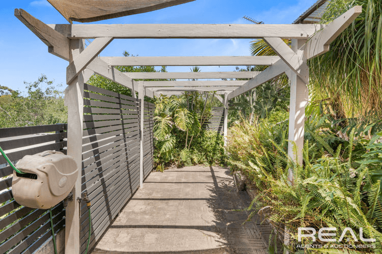 53 Flinders Drive, VALLEY VIEW, SA 5093