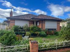 6 Johnson Street, Sunshine North, VIC 3020