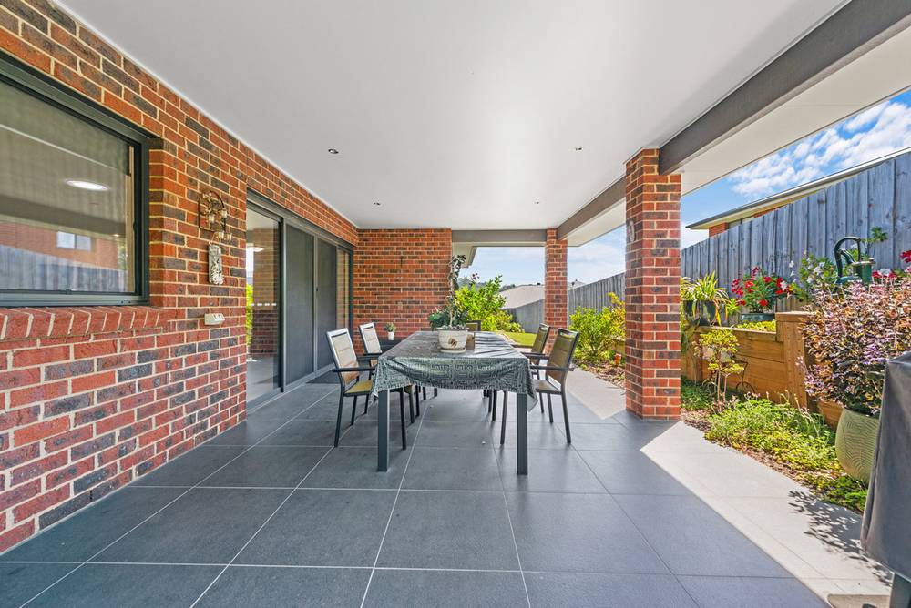 55 COUNTRY CLUB Drive, Lakes Entrance, VIC 3909