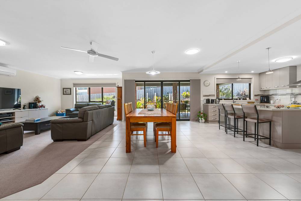 55 COUNTRY CLUB Drive, Lakes Entrance, VIC 3909