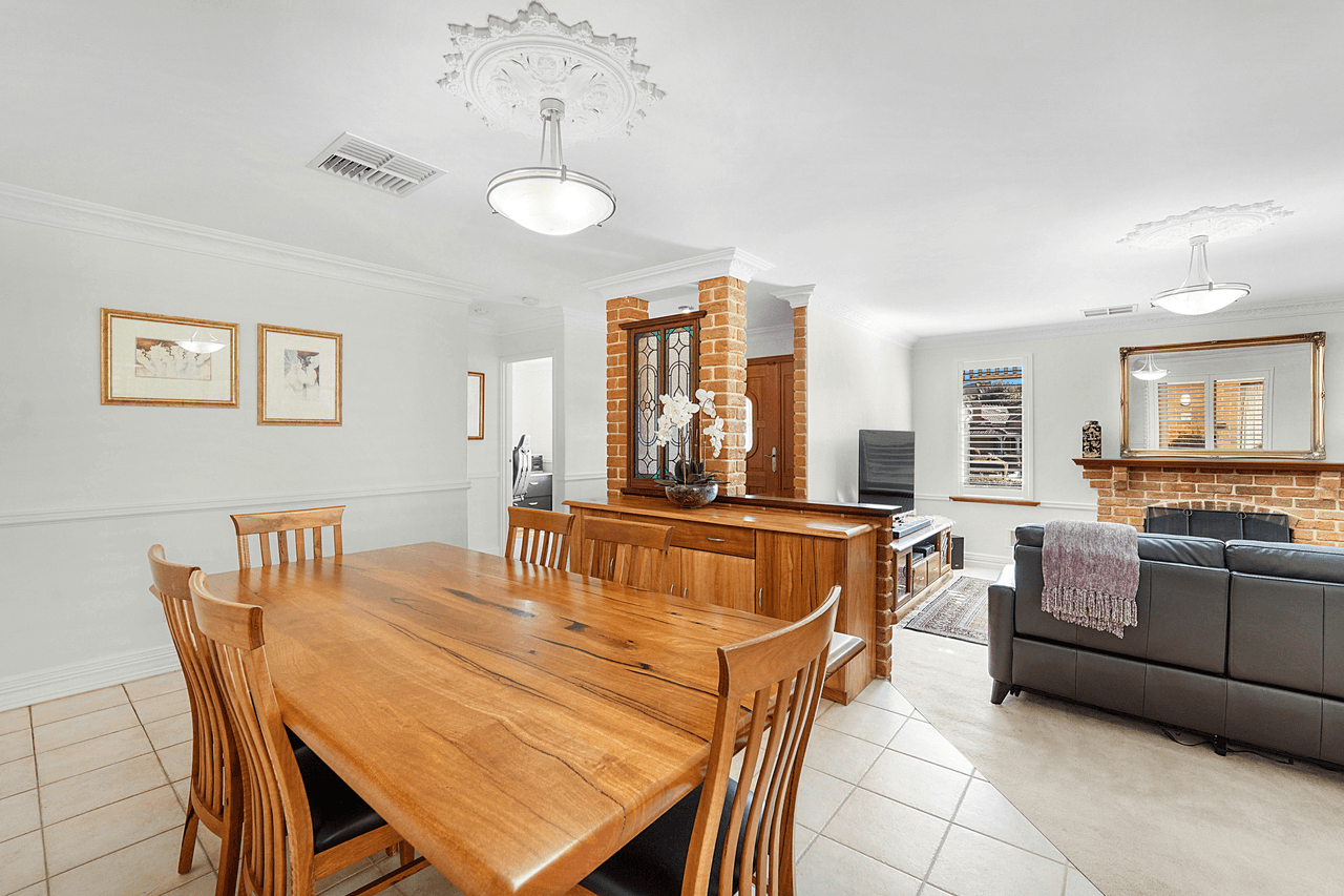 30 Aristride Avenue, KALLAROO, WA 6025