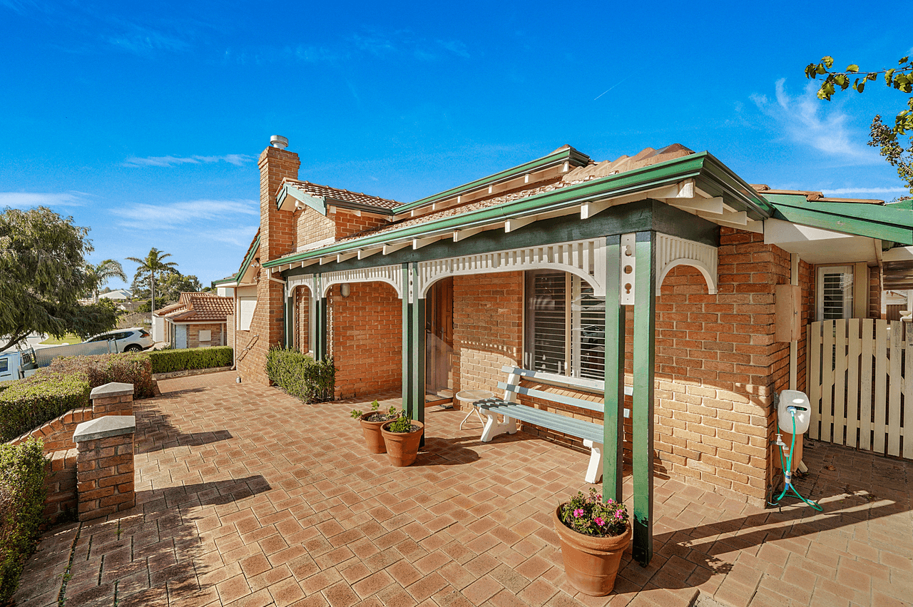 30 Aristride Avenue, KALLAROO, WA 6025