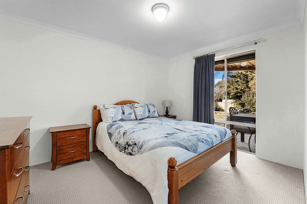 30 Aristride Avenue, KALLAROO, WA 6025