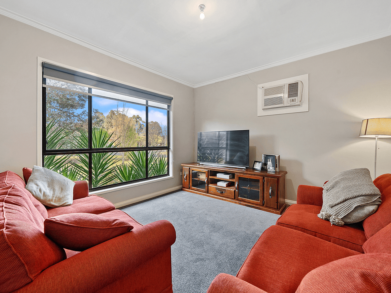 45 Lawrence Street, MYRTLEFORD, VIC 3737